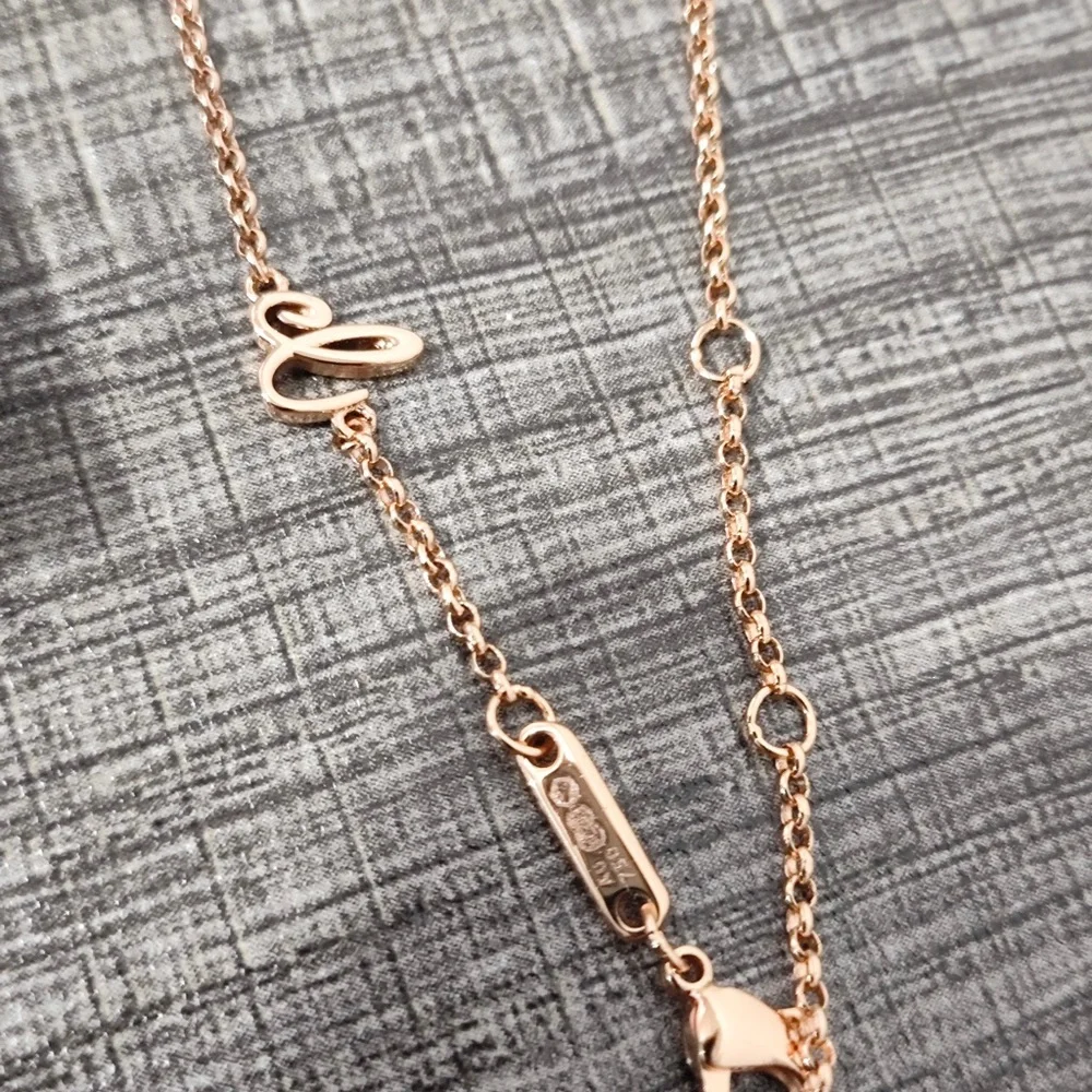 Chopard Rose Gold Flower Pendant with White Mother-of-Pearl